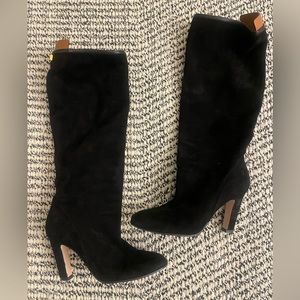 Stuart Weitzmann slouchy mid length boots